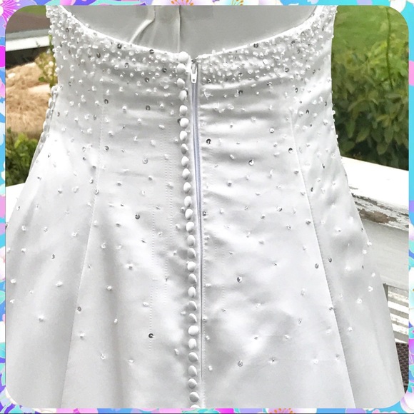 DEMETRIOS Beaded Ivory Satin Halter Neck Wedding Gown w Train Size 10 Dress - Picture 6 of 7